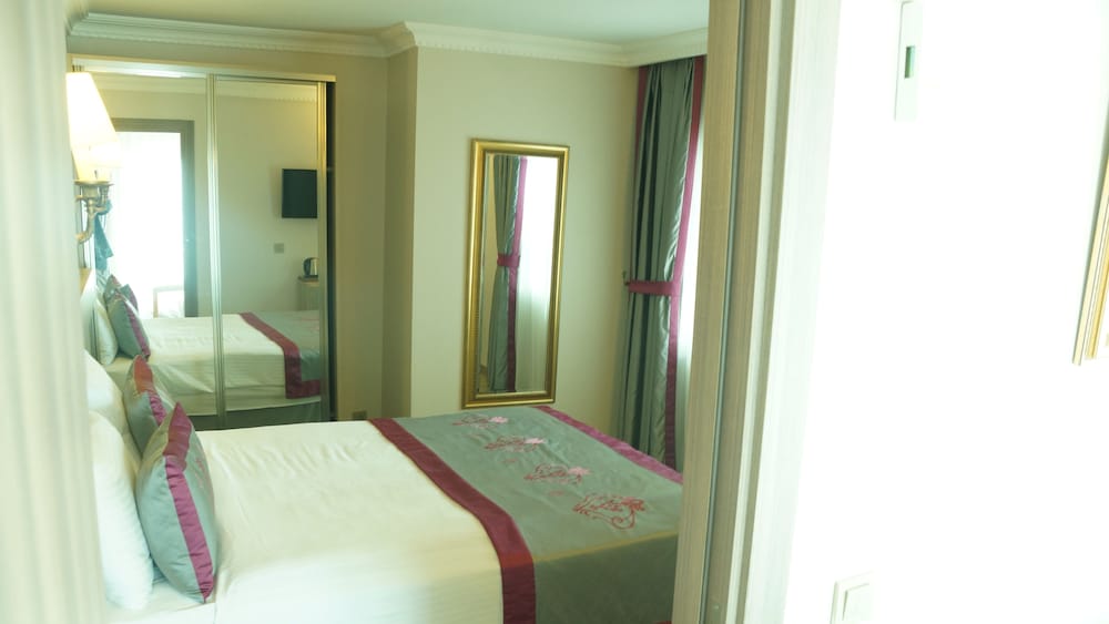 Economy Double Room photo 2