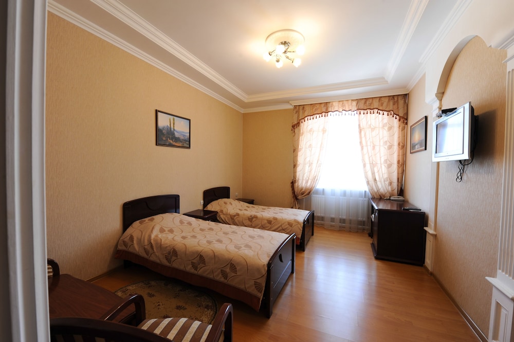 Standard Twin Room photo 2