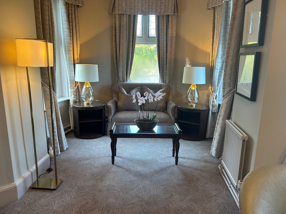 Deluxe Room, 1 Double Bed (Super Deluxe 4 Poster) - Photo 3