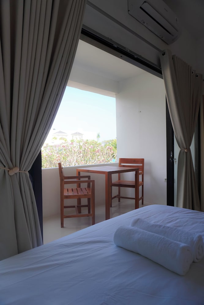 Standard Room with Balcony photo 2