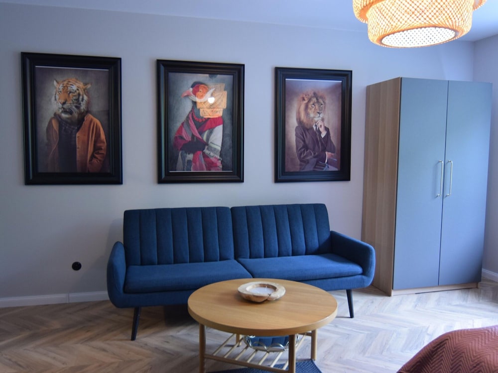 Apartment photo 2