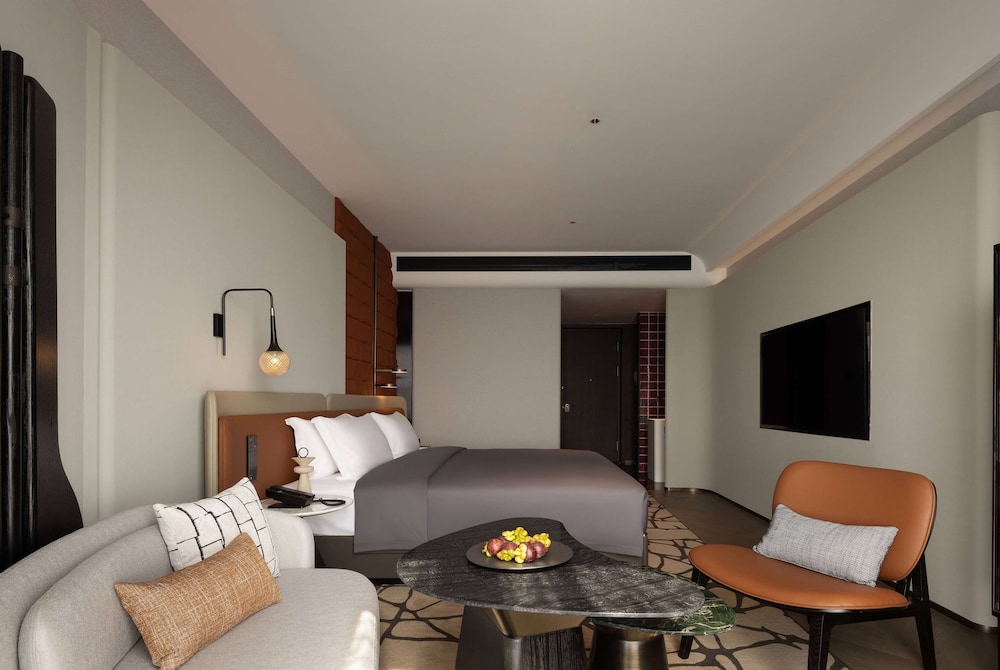 Deluxe Room, 1 King Bed, Non Smoking