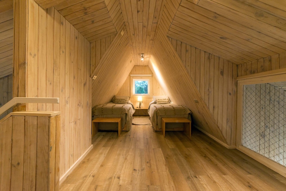 Superior Cabin, 3 Bedrooms (5 Adults) photo 2