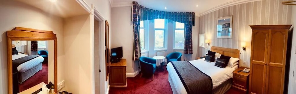 Executive Room - Photo 1