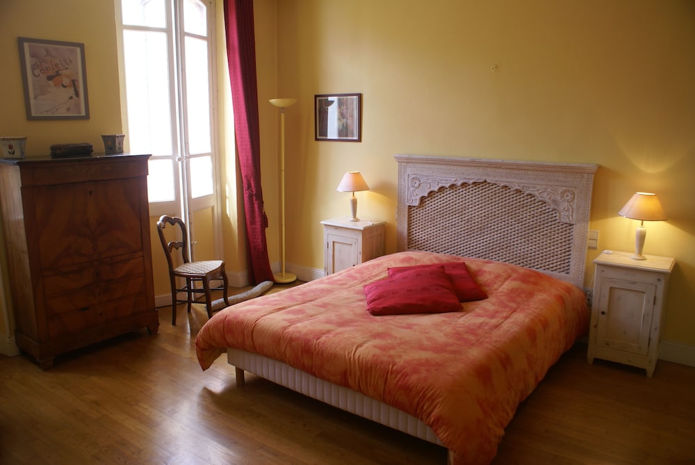 Double Room (Toulouse Lautrec)