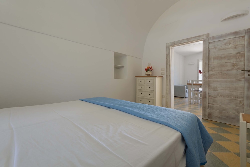 Villa photo 3