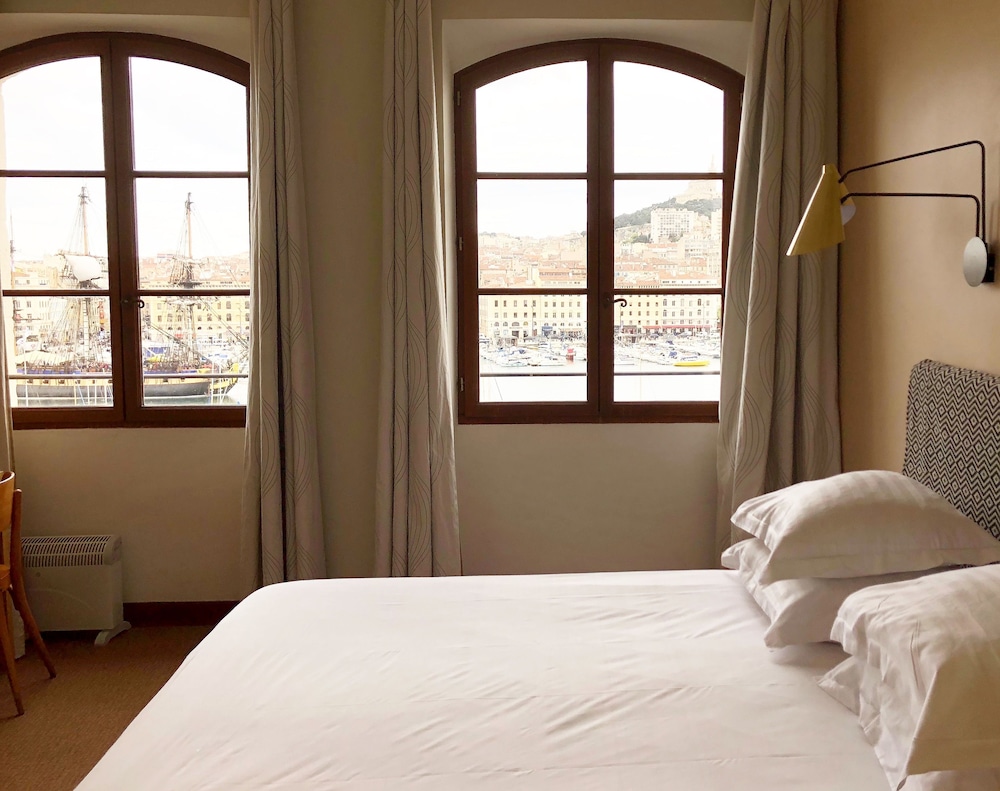 Standard Double Room, Sea View - Photo 2