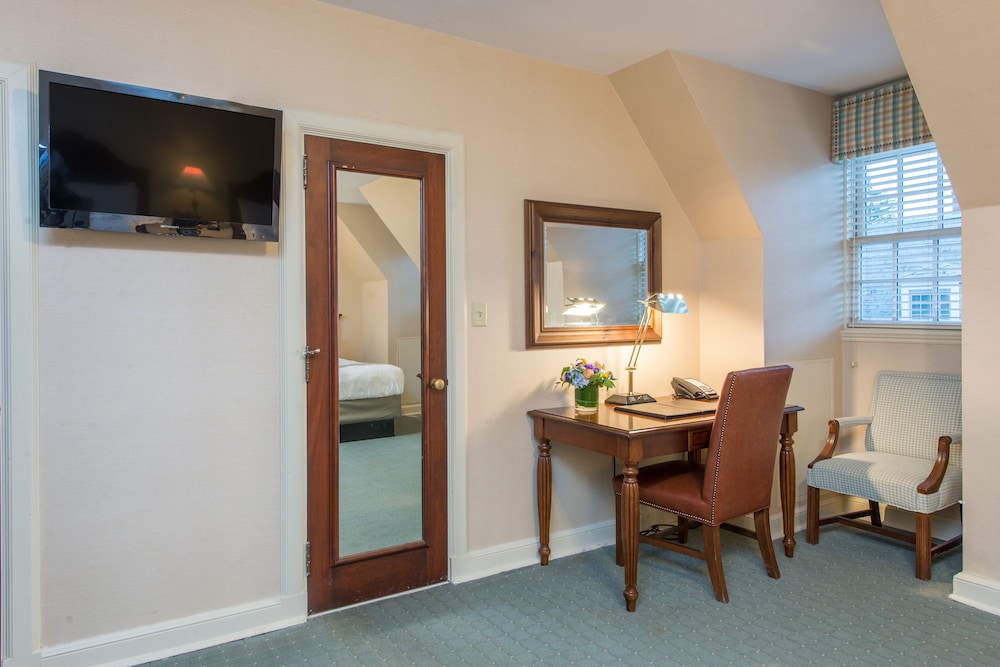 Classic Room, 2 Double Beds - Photo 2