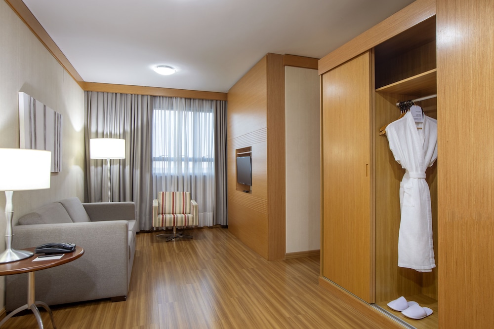 Superior Room (Queen, TV Tower View)