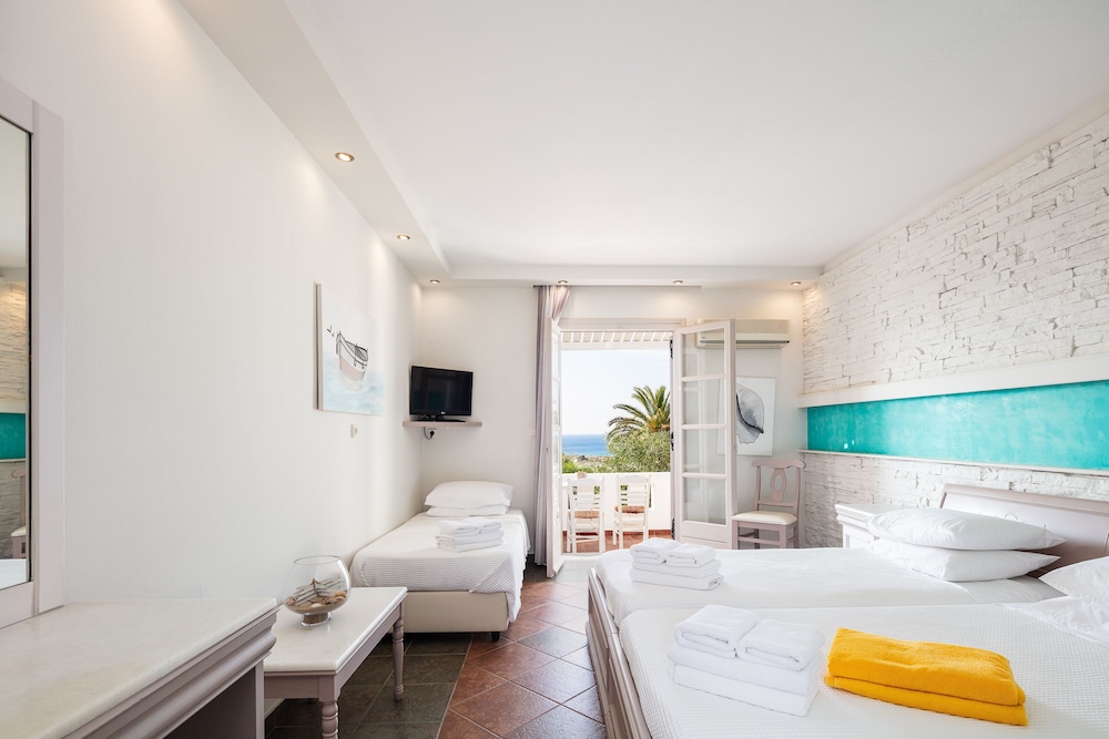 Aegean Triple Room with Terrace & Sea View photo 1