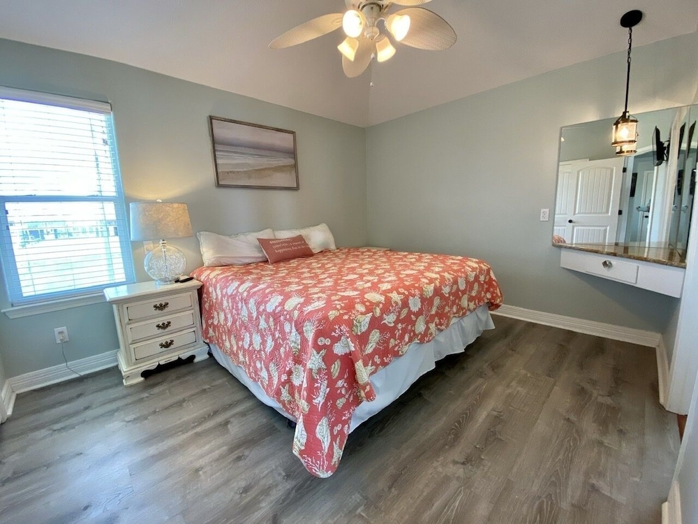 House, 3 Bedrooms photo 2