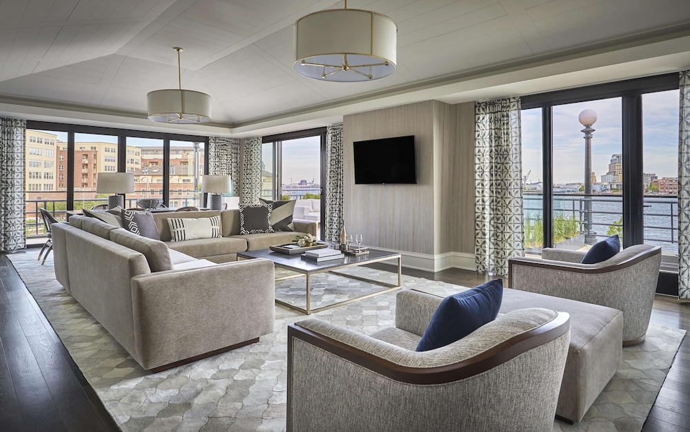Pendry Suite