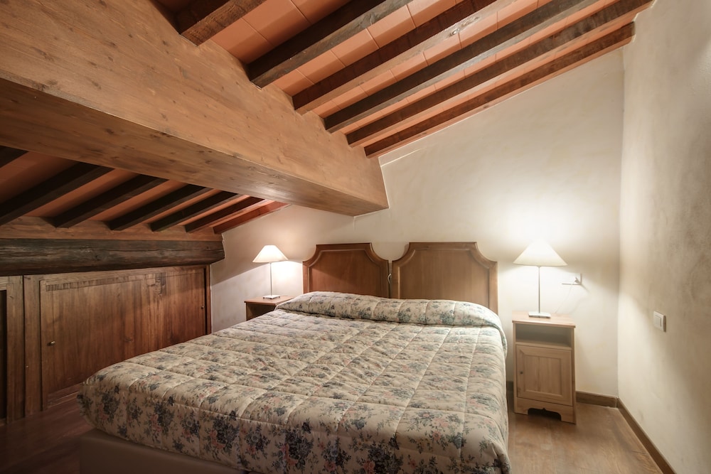 Superior Duplex, 2 Bedrooms, Annex Building (Palagio, Vicolo del Panico 2 - Lift)
