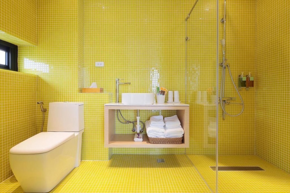 Quadruple Room (E) - Photo 2