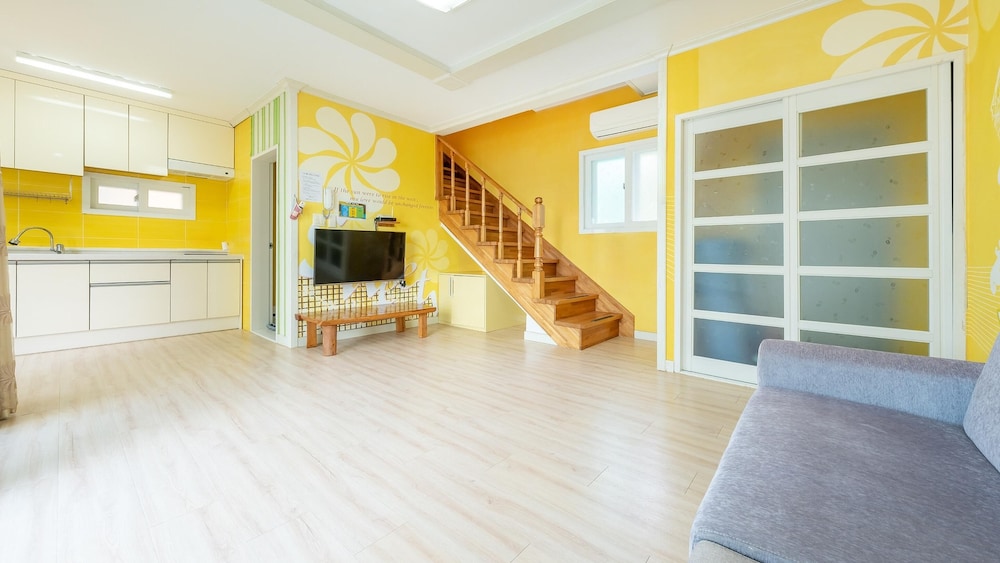 Basic Room, 1 Bedroom (B-Noel) - Photo 4