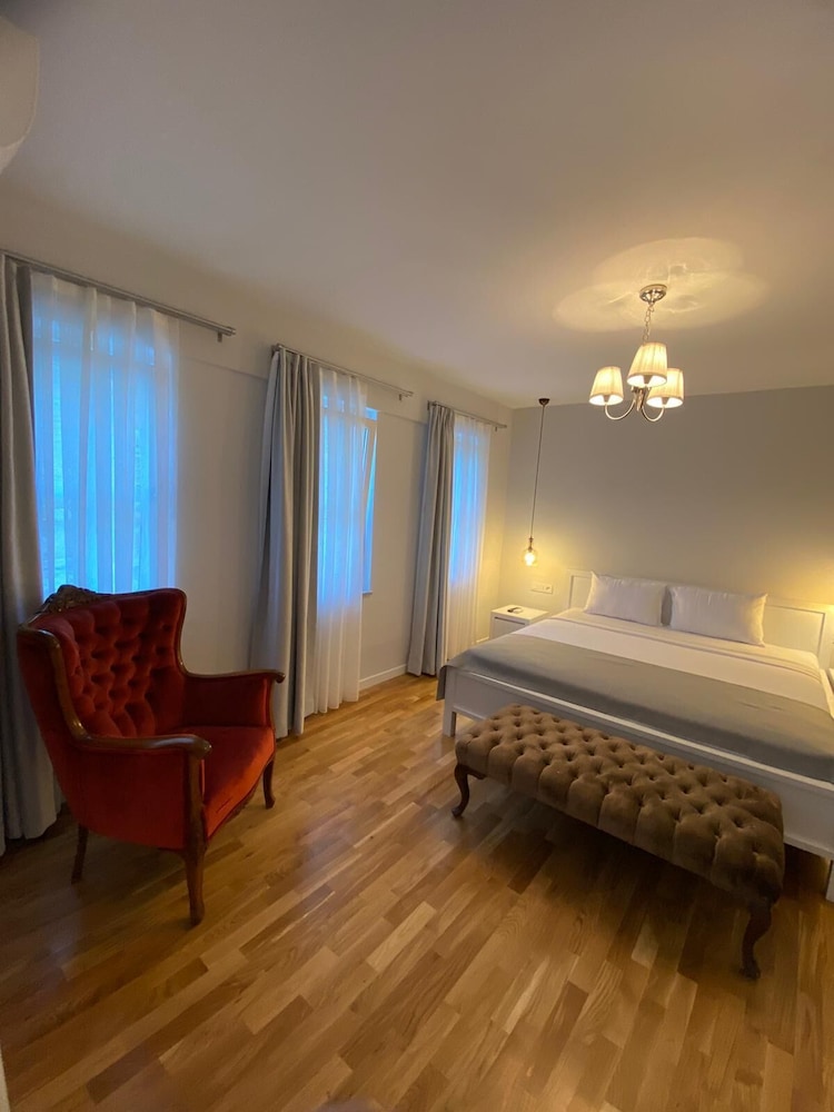 Deluxe Double Room photo 3