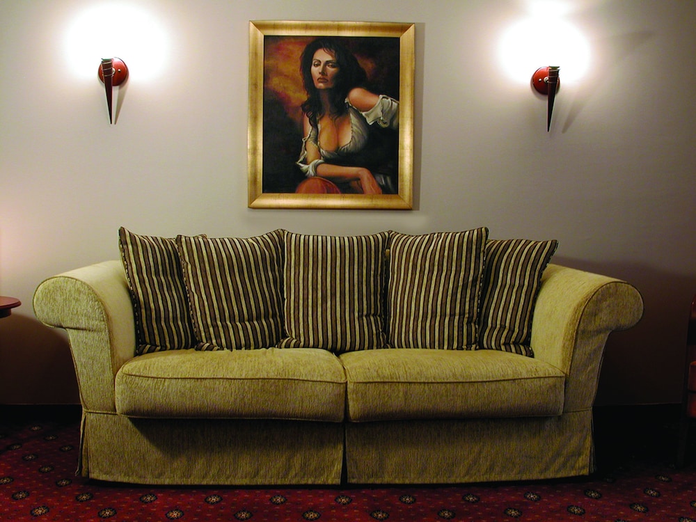 Suite - Photo 5