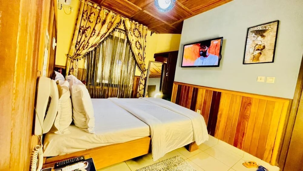 Royal Room