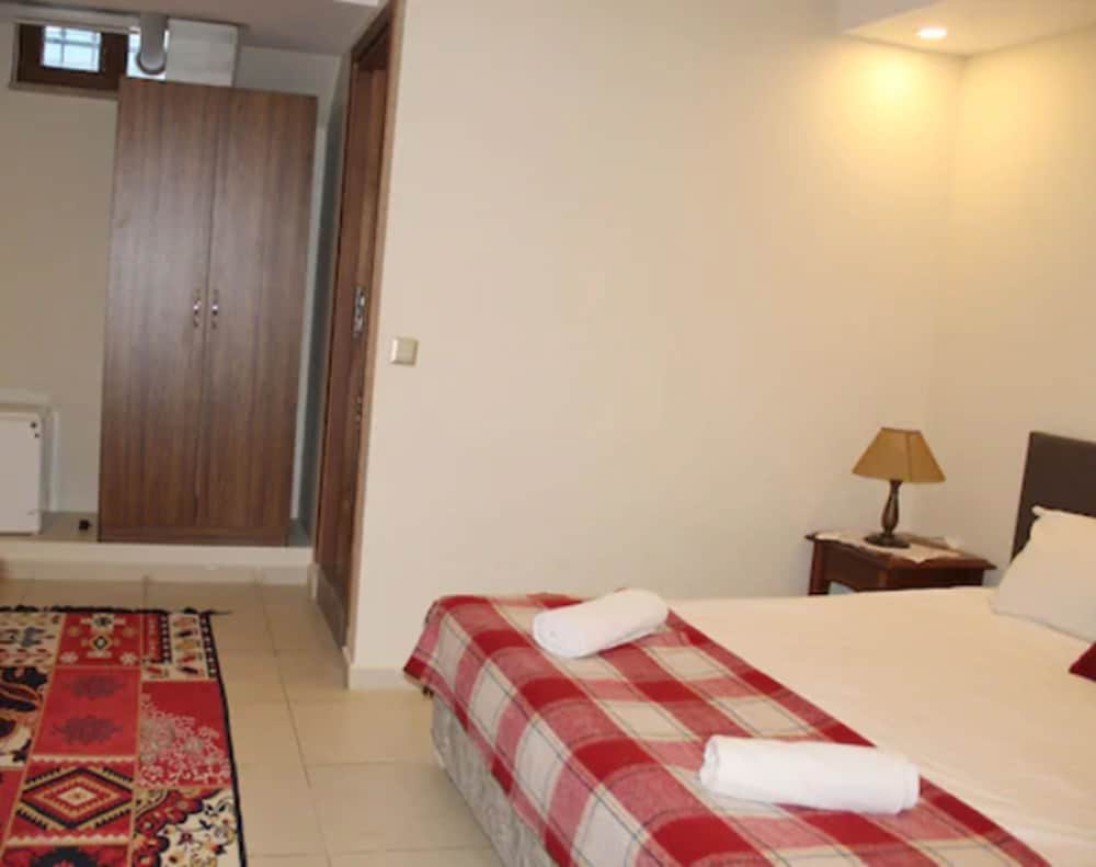 Economy Room photo 1