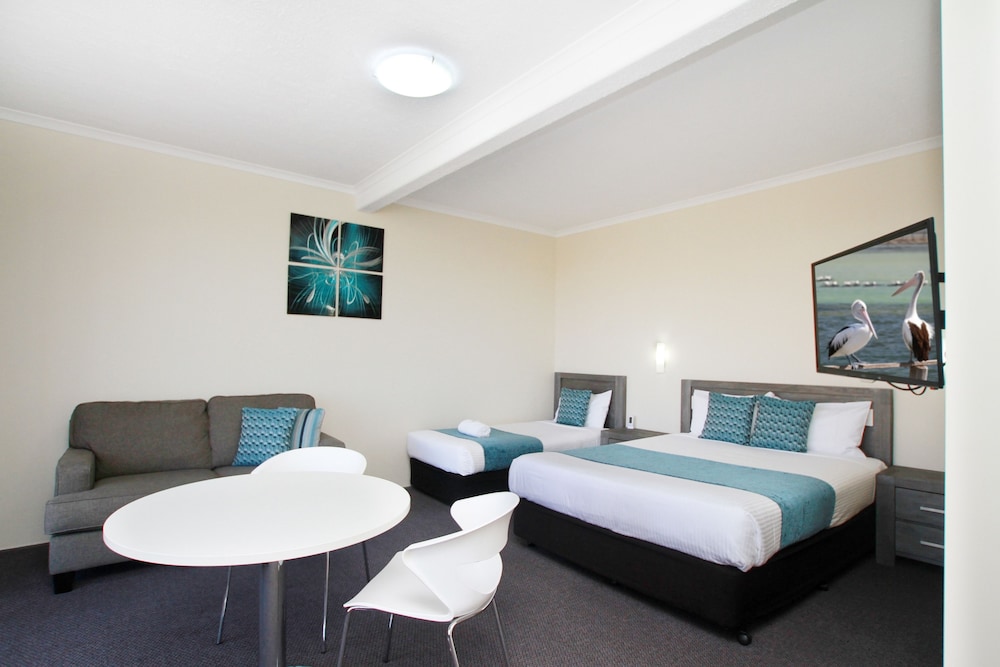 Deluxe Twin Room photo 3