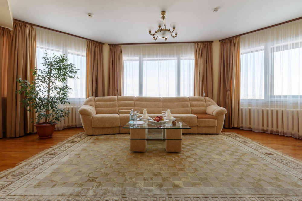 Superior Suite, 1 Bedroom, 2 Bathrooms, River View photo 1