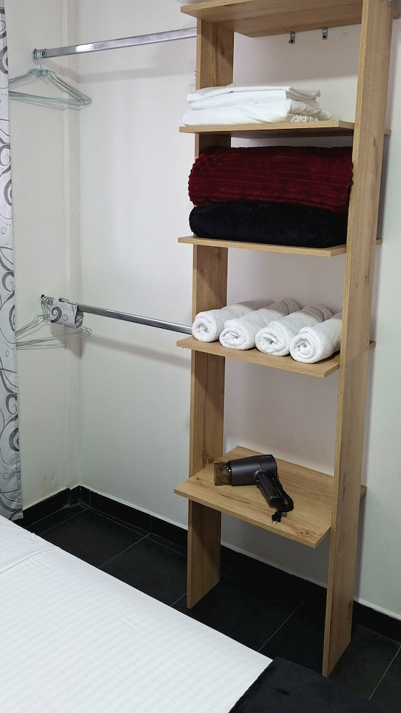 Luxury Apartment photo 2