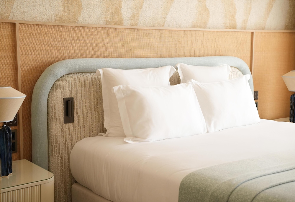 Premium Room - Photo 3