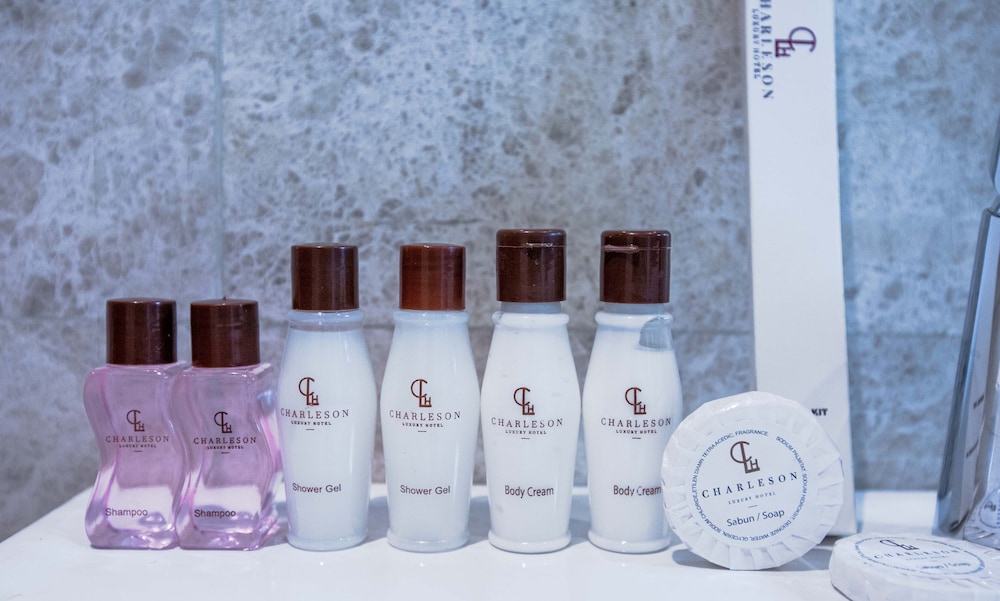 Luxury Twin Room - Photo 8