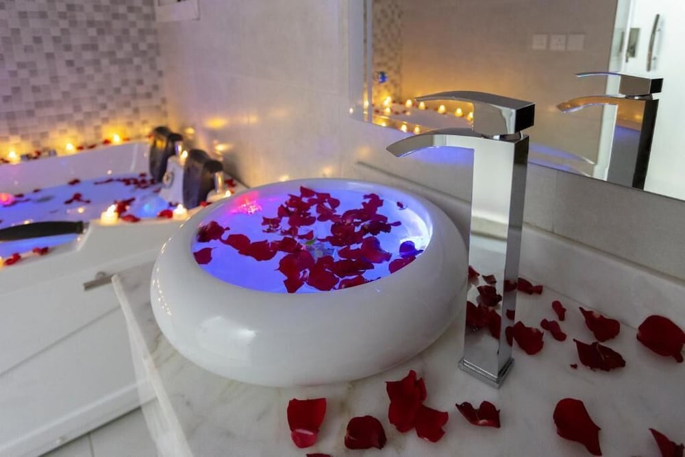 Signature Room