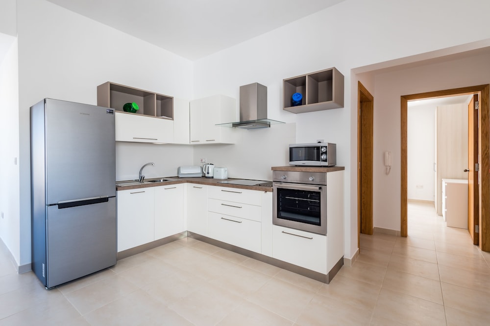 Family Apartment, 2 Bedrooms, Sea View photo 2
