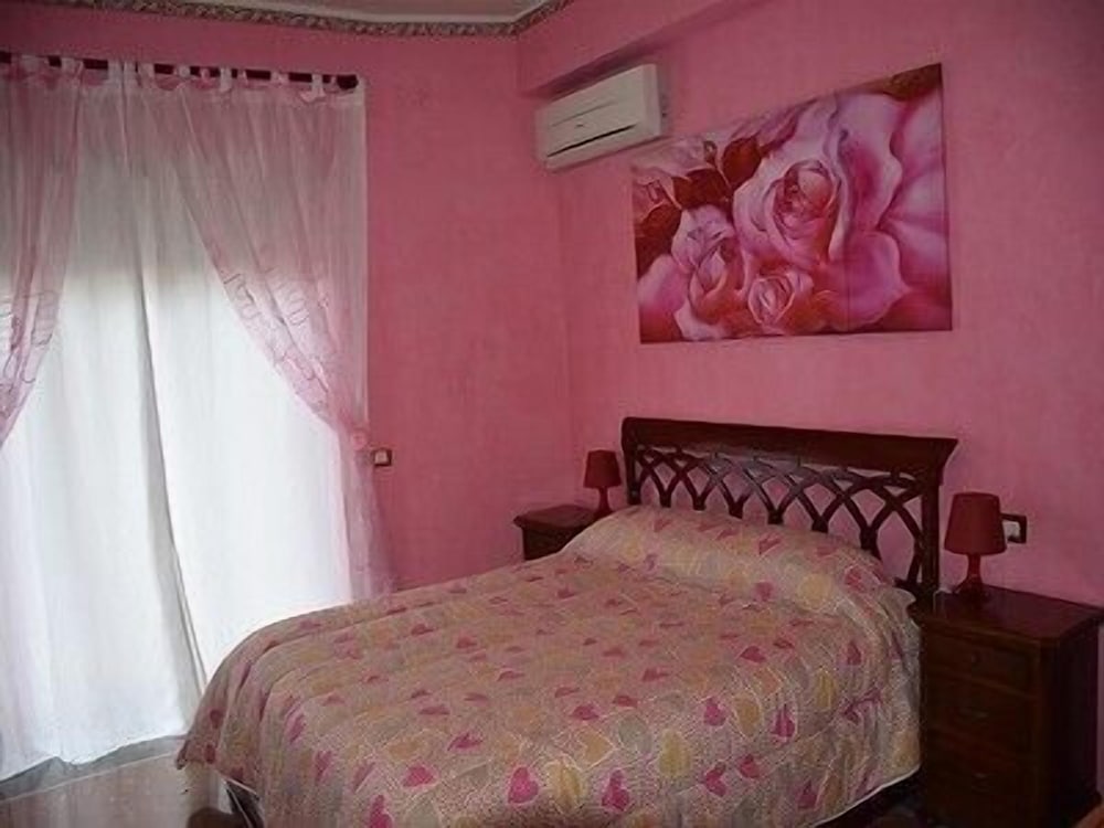 Standard Double Room, Private Bathroom photo 2