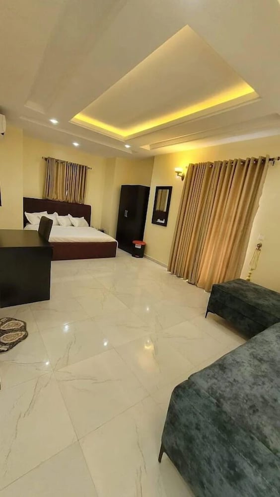 Executive Room, Courtyard View