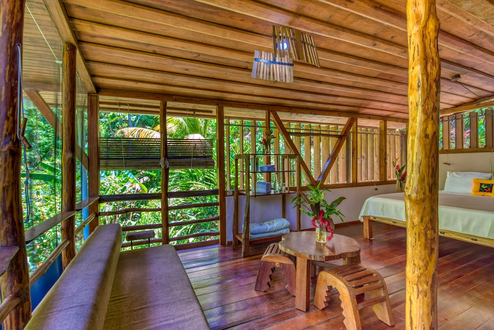 Bamboo Cabin