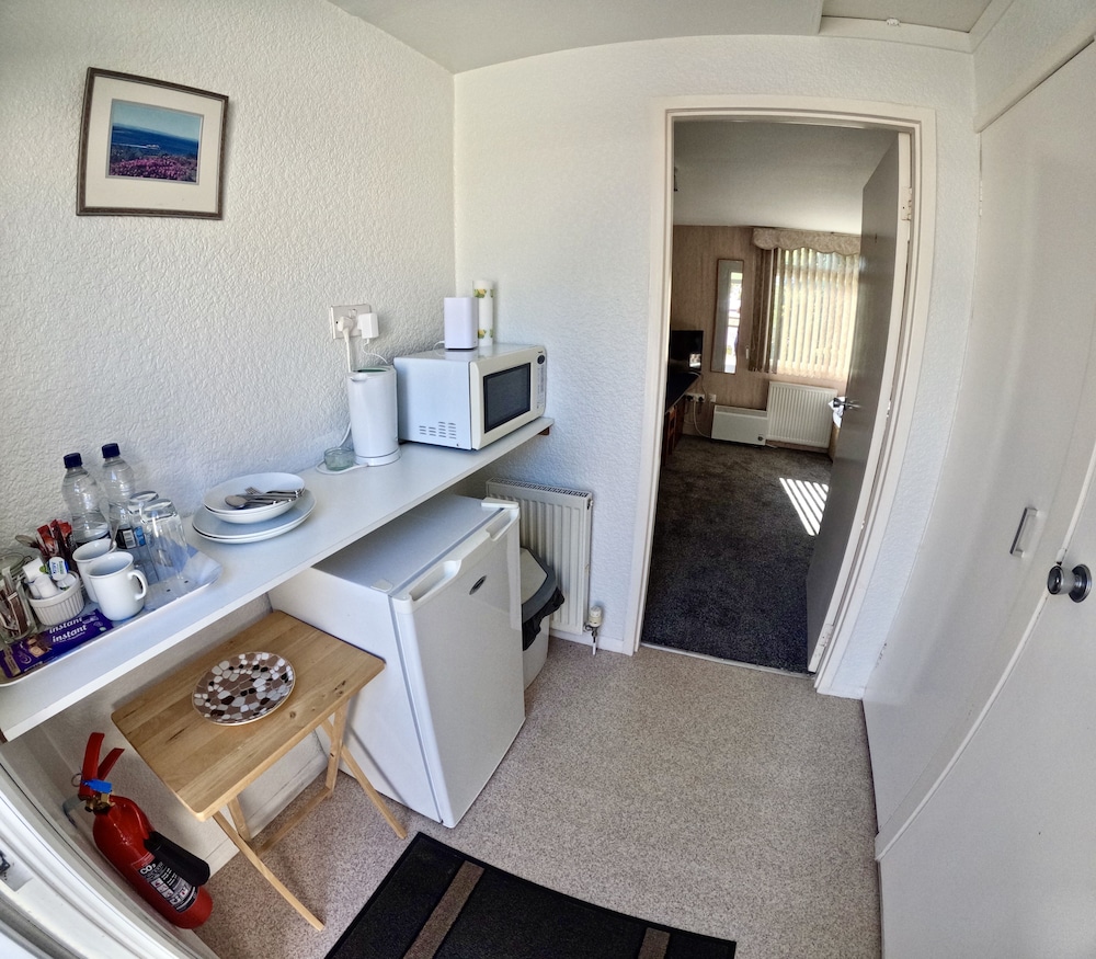 Double Room, Private Bathroom (Room 1) photo 2