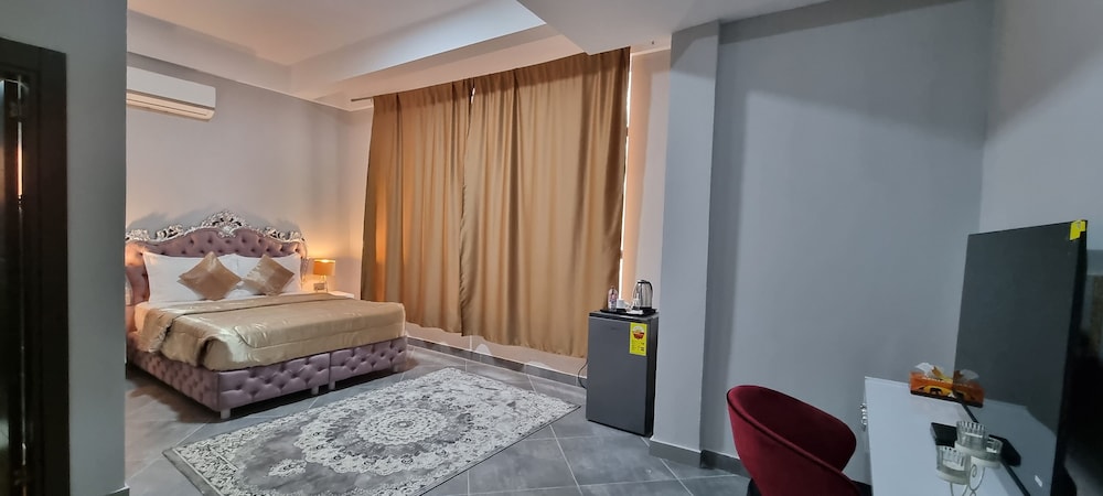 Elite Room, 1 Queen Bed photo 1