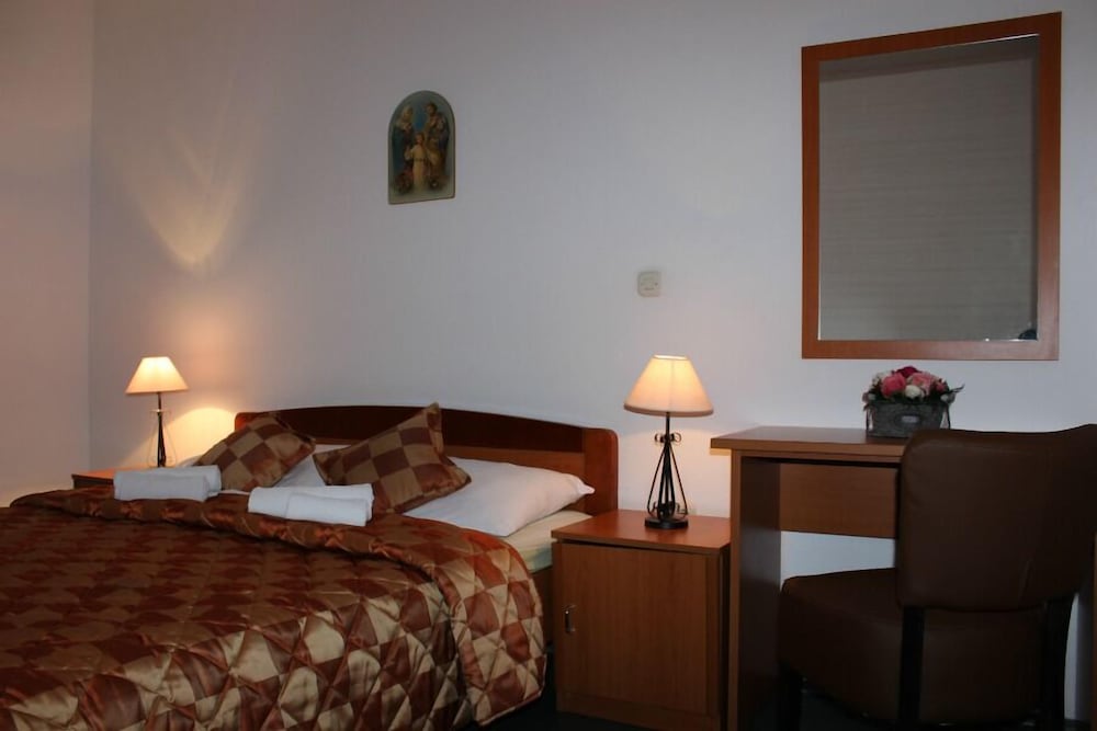 Double Room, 1 Double Bed photo 1
