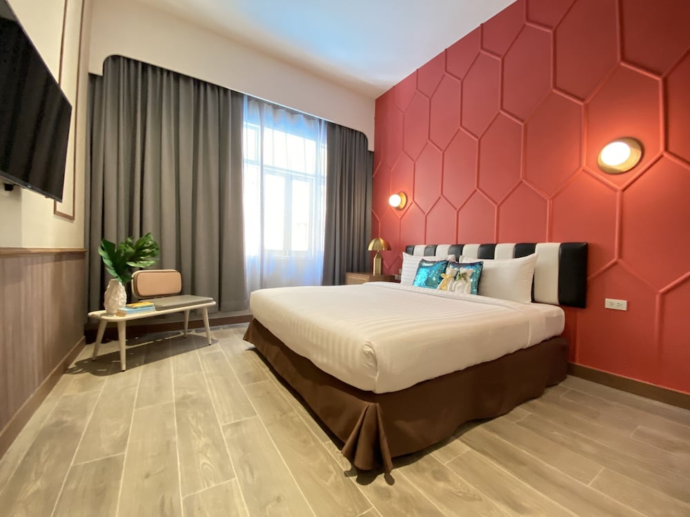 Premier Room