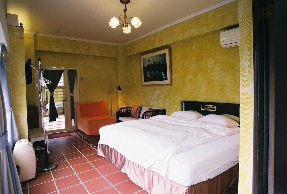 Double Room, 1 King Bed (B) photo 1