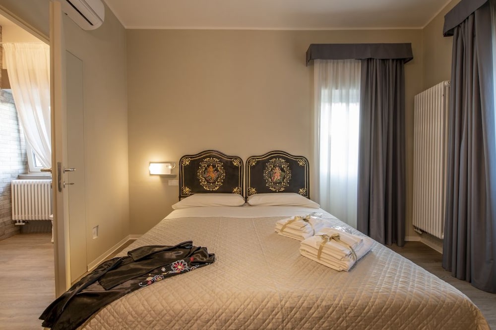 Double Room (Gabriella) photo 1