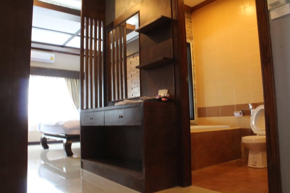 VIP Family Room photo 3