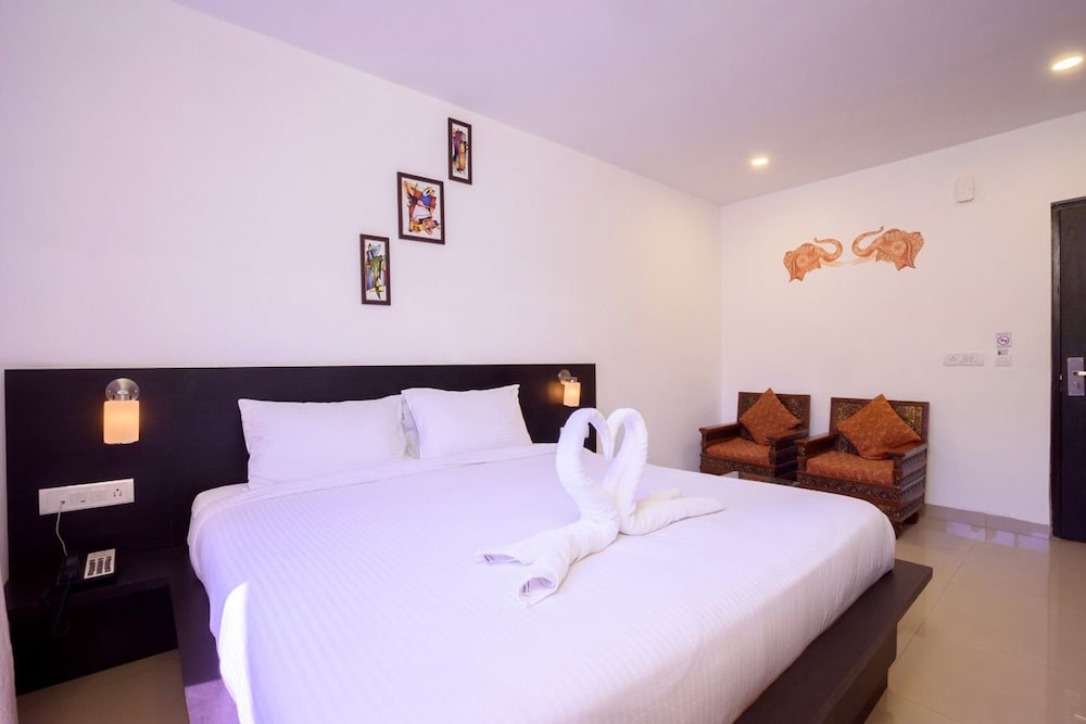 Deluxe Double Room, 1 King Bed, Garden Area photo 1