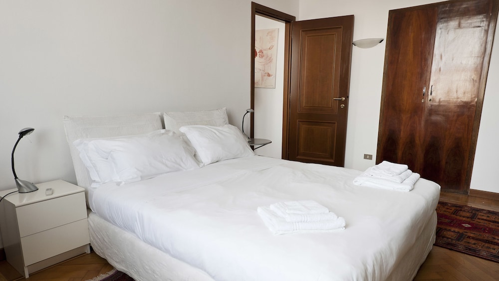 Apartment (1 Bedroom)