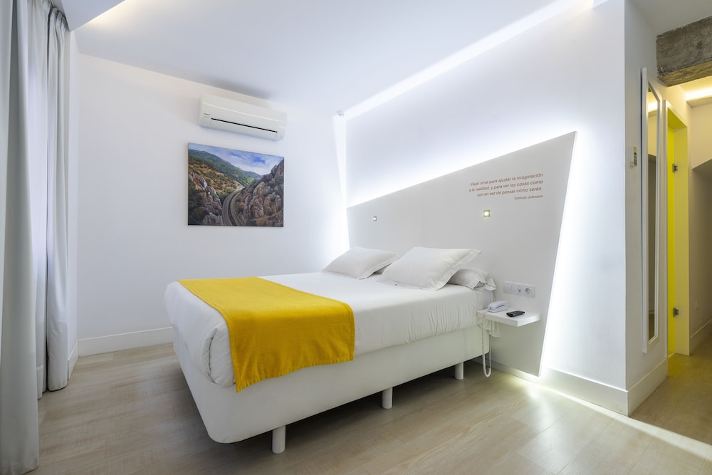 Superior Double Room - Photo 14