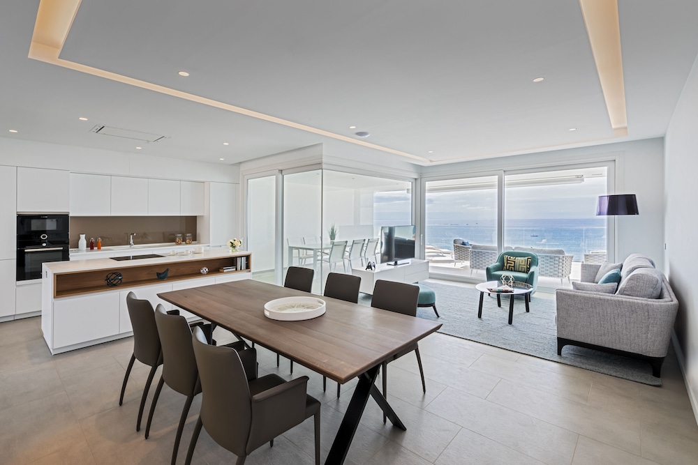 Deluxe Suite, 2 Bedrooms