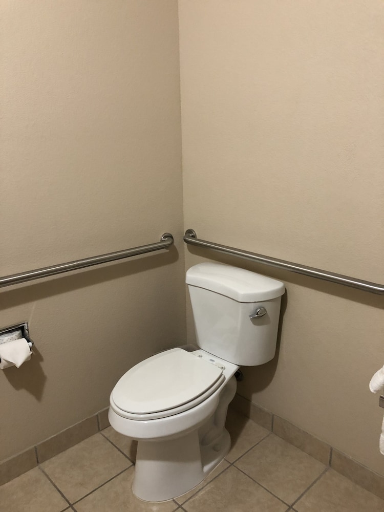 Efficiency, Room, 1 King Bed, Non Smoking - Photo 4