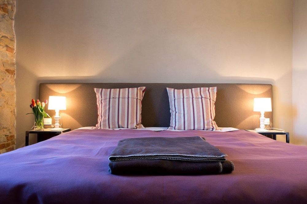 Deluxe Double or Twin Room, Vineyard View photo 2