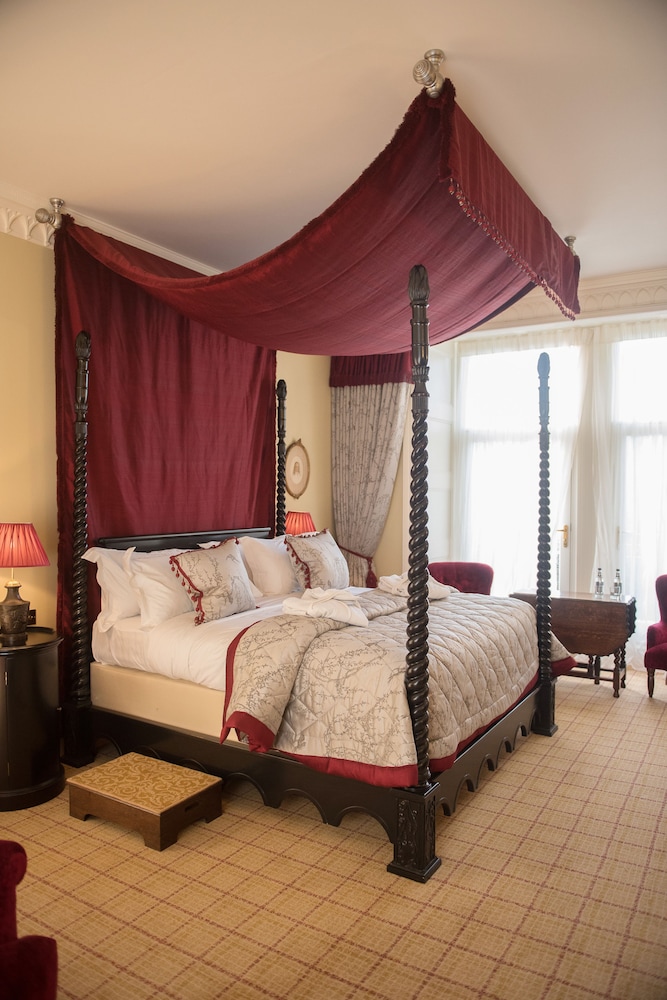 Castle Lindsay Tower Suite photo 1
