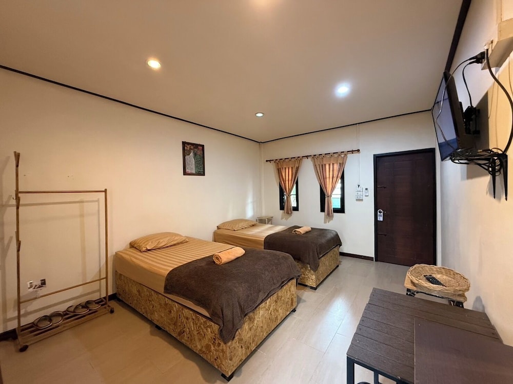 Standard Twin Room photo 1