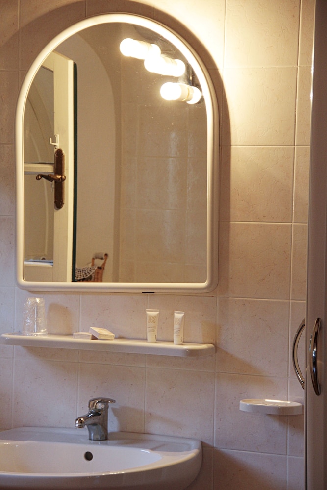 Double Room, Balcony, Sea View photo 2