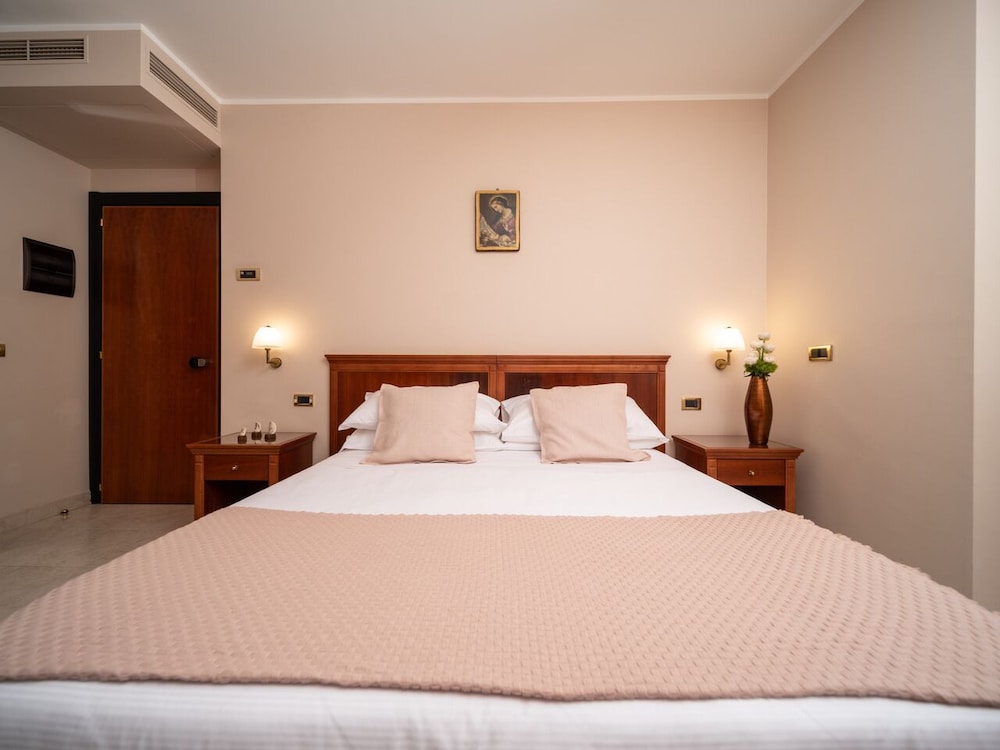 Superior Room, 1 King Bed (Letto Matrimoniale) - Photo 7